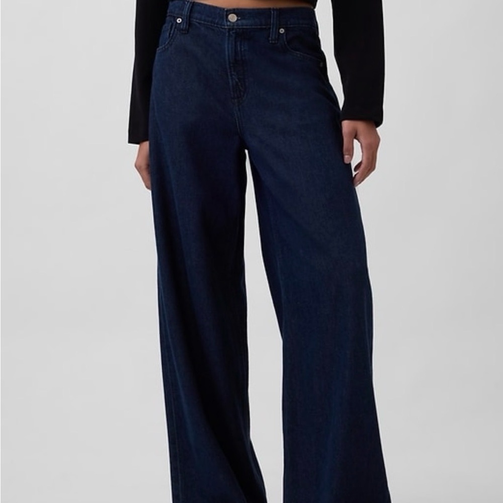 Mid Rise Ultra Soft Baggy Jean US 6 Tall